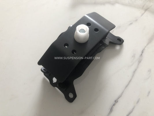 Oem 12371-38060 Car Engine Mounting For Toyota Land Cruiser URJ202 2009-